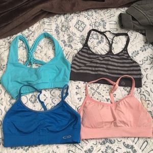 Sports bra bundle